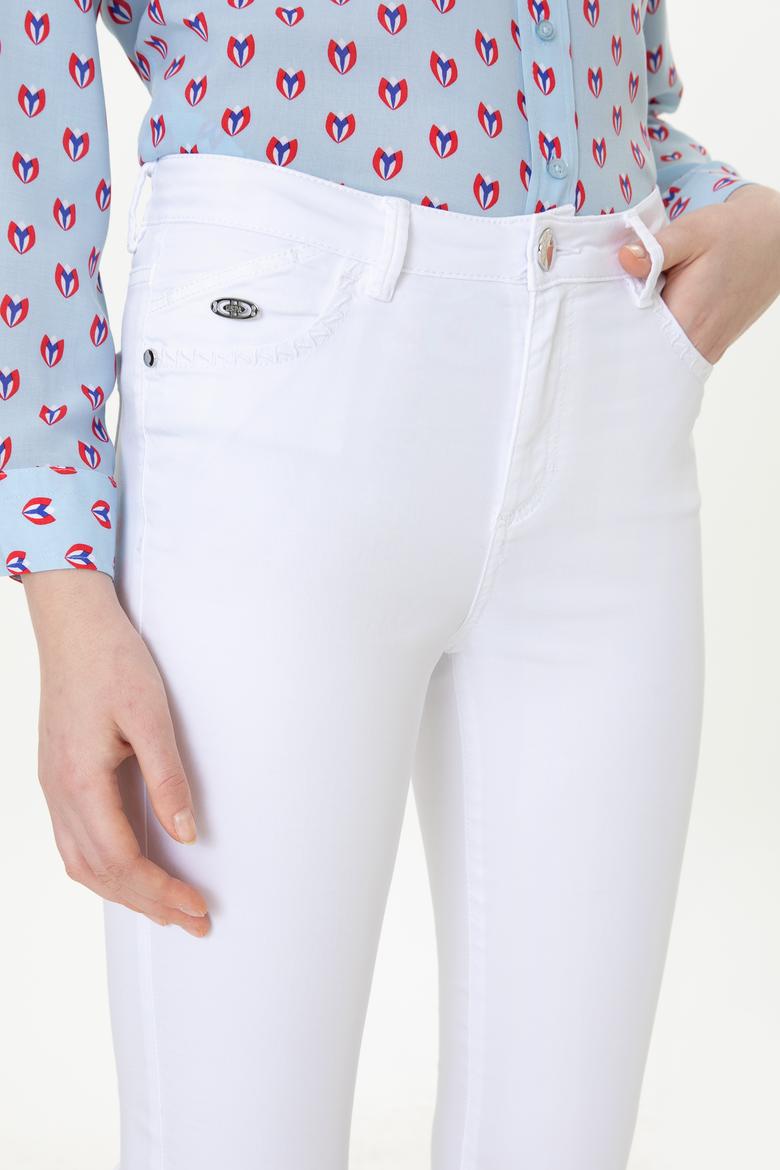 Kadın Beyaz Pantolon - 50249844010