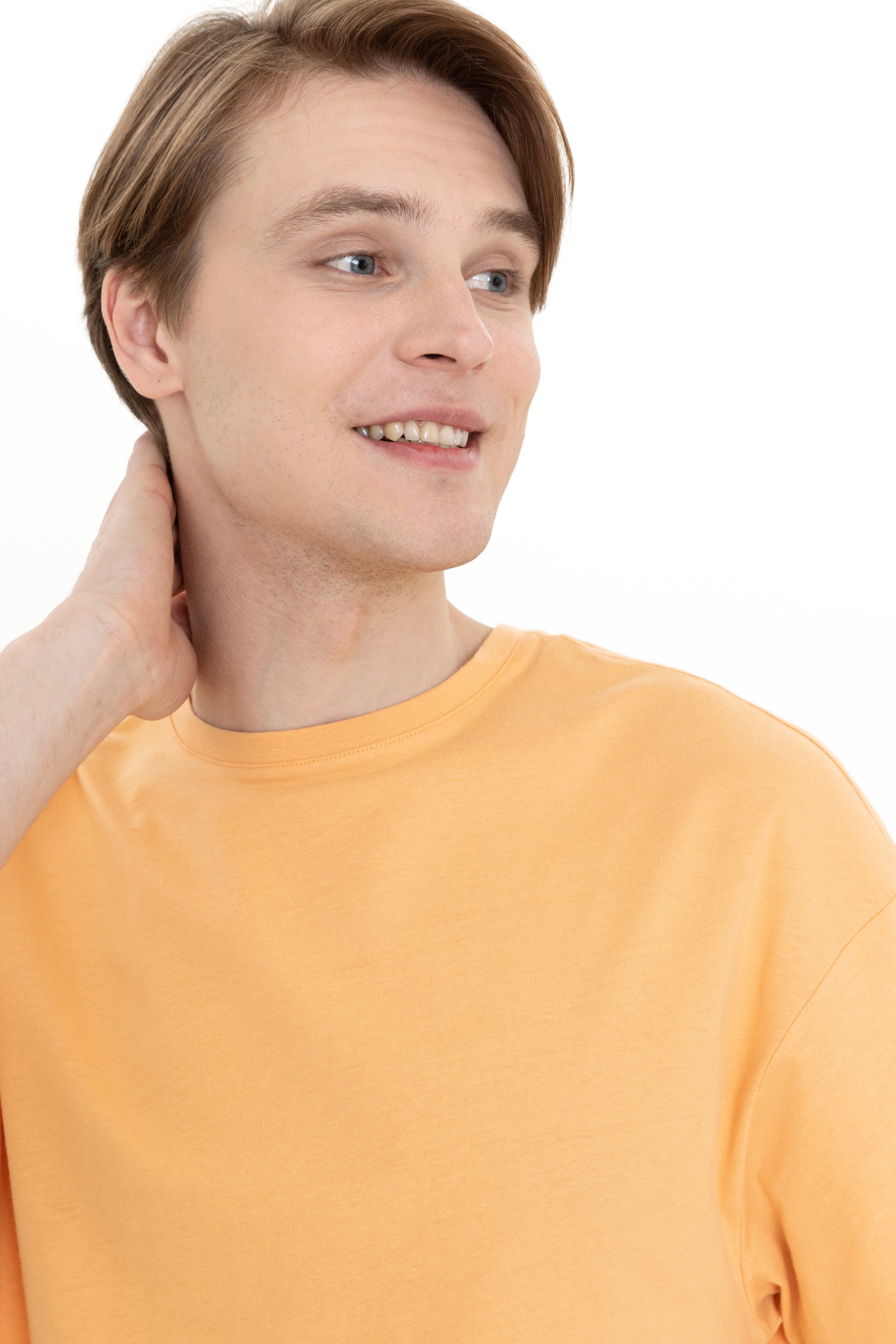 Erkek Açık Turuncu Bisiklet Yaka Oversize T-Shirt - Image 2