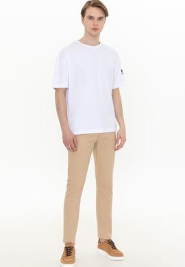 Erkek Beyaz Oversize Bisiklet Yaka Tişört - 50252132019