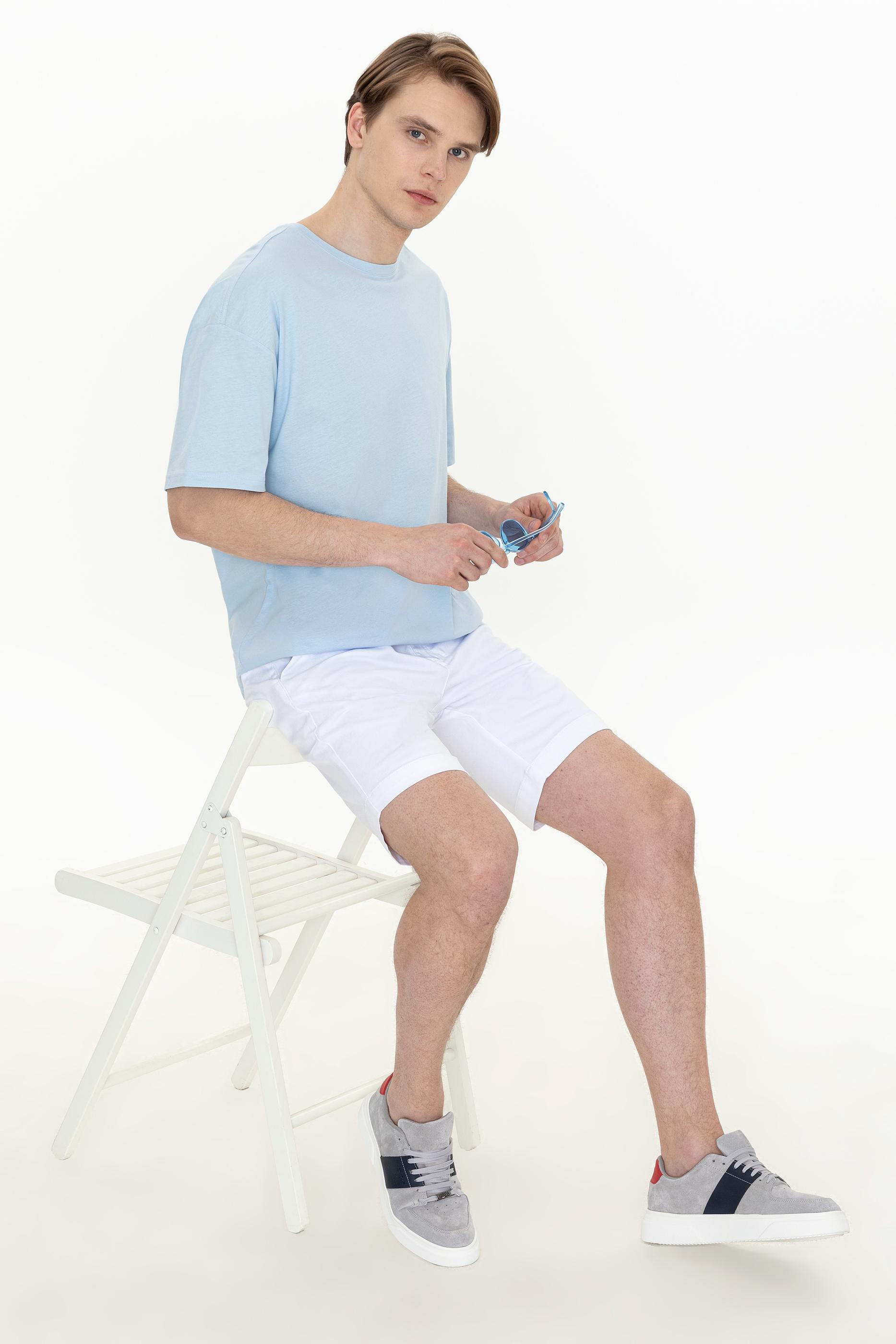 Erkek Açık Mavi Tişört