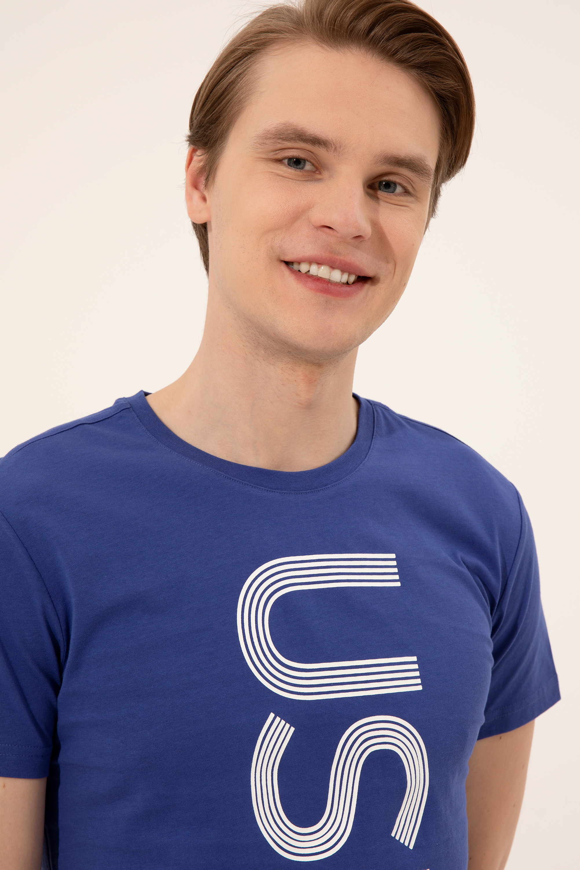 Erkek Mavi Bisiklet Yaka T-Shirt - Image 4