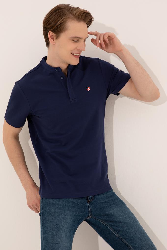 Erkek Lacivert Hakim Yaka T-Shirt