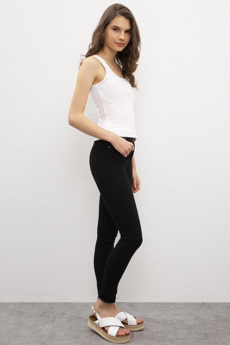 Kadın Koyu Mavi Jean Pantolon - 50219147003