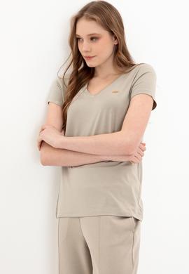 Kadın Haki V Yaka Basic Tişört - 50246033033