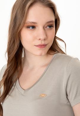 Kadın Haki V Yaka Basic Tişört - 50246033033