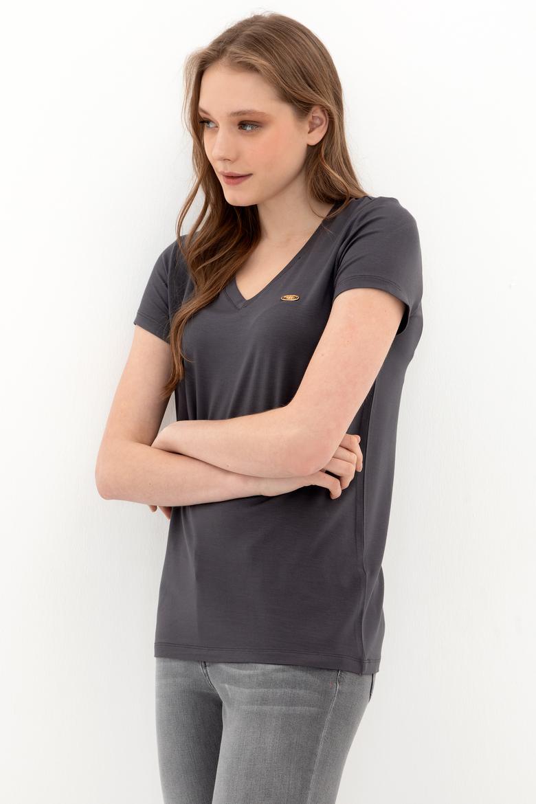 Kadın Antrasit V Yaka Basic Tişört - 50246033031
