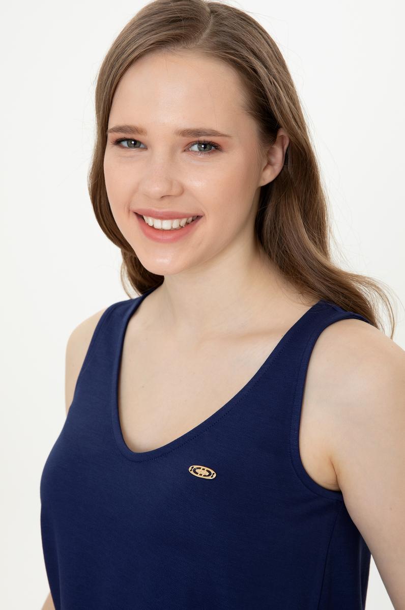 Kadın Lacivert Kolsuz Tişört