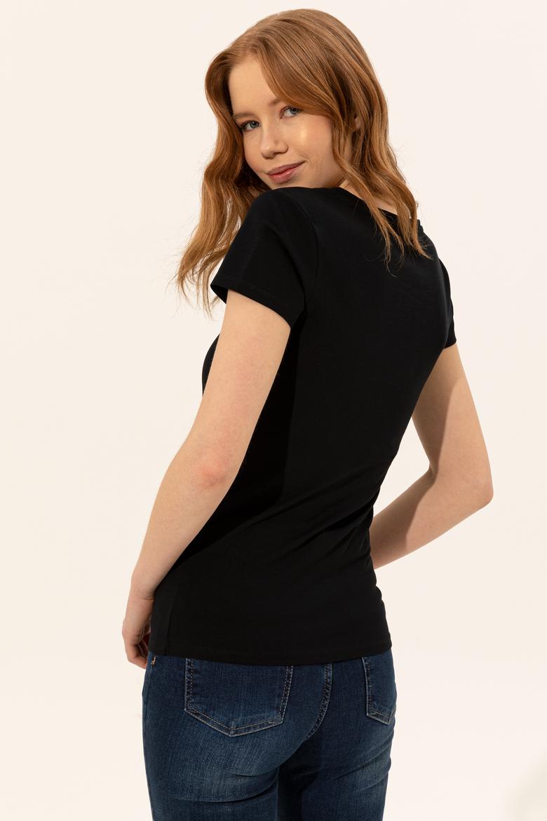 Kadın Siyah V Yaka Basic Tişört - 50246286021