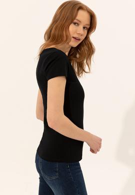 Kadın Siyah V Yaka Basic Tişört - 50246286021