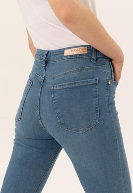 Kadın Açık Mavi Jean Pantolon - 50246897001