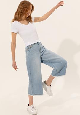 Kadın Beyaz V Yaka Basic Tişört - 50246286004