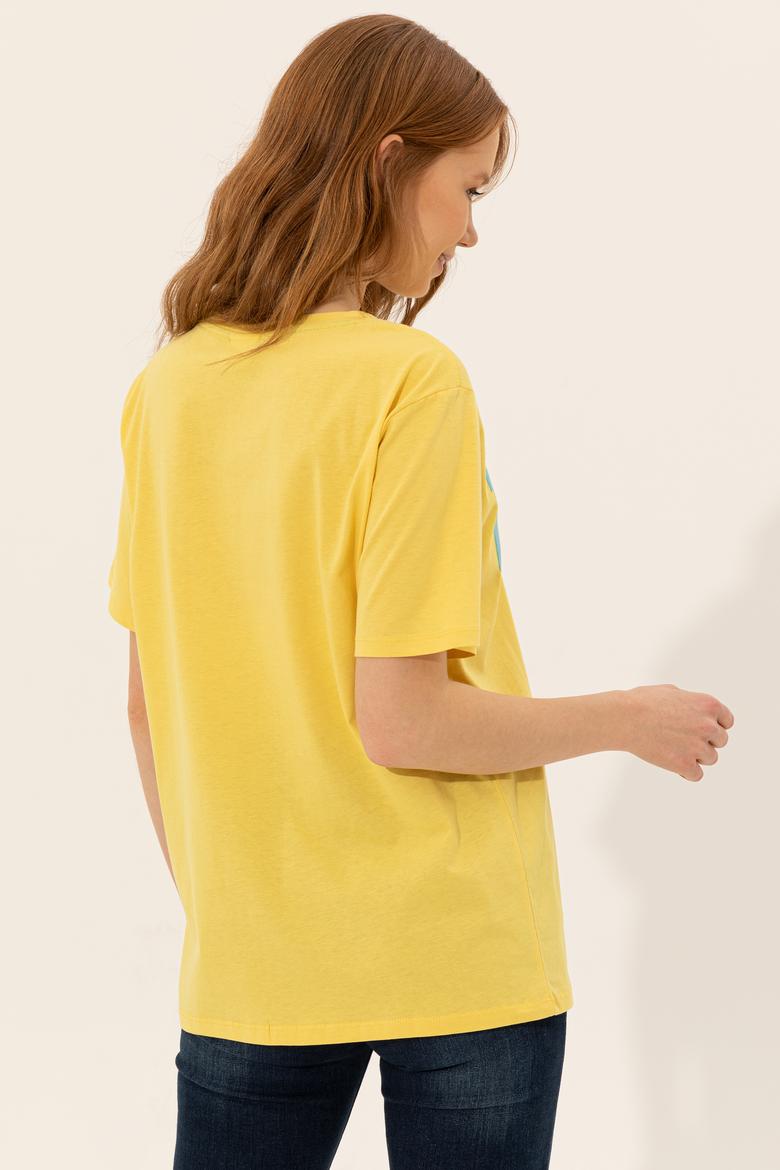 Kadın Açık Sarı Bisiklet Yaka Tişört - 50249001088