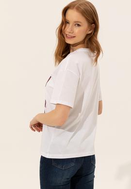 Kadın Beyaz Bisiklet Yaka Tişört - 50248978005