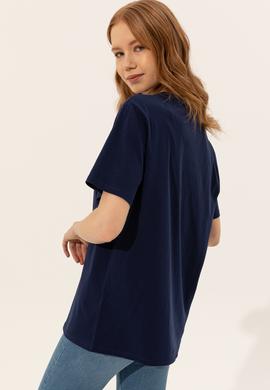 Kadın Lacivert Bisiklet Yaka Tişört - 50249001022