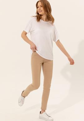 Kadın Beyaz Bisiklet Yaka Tişört - 50249027007