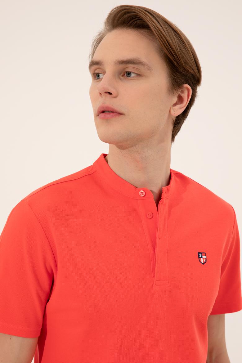 Erkek Kırmızı Hakim Yaka T-Shirt - 50247366053