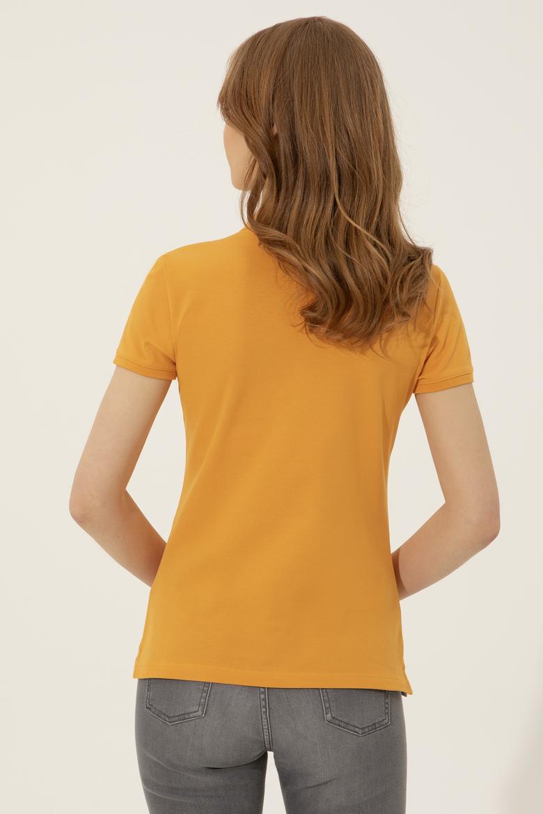 Kadın Sarı Basic Polo Yaka Tişört - 50248991106