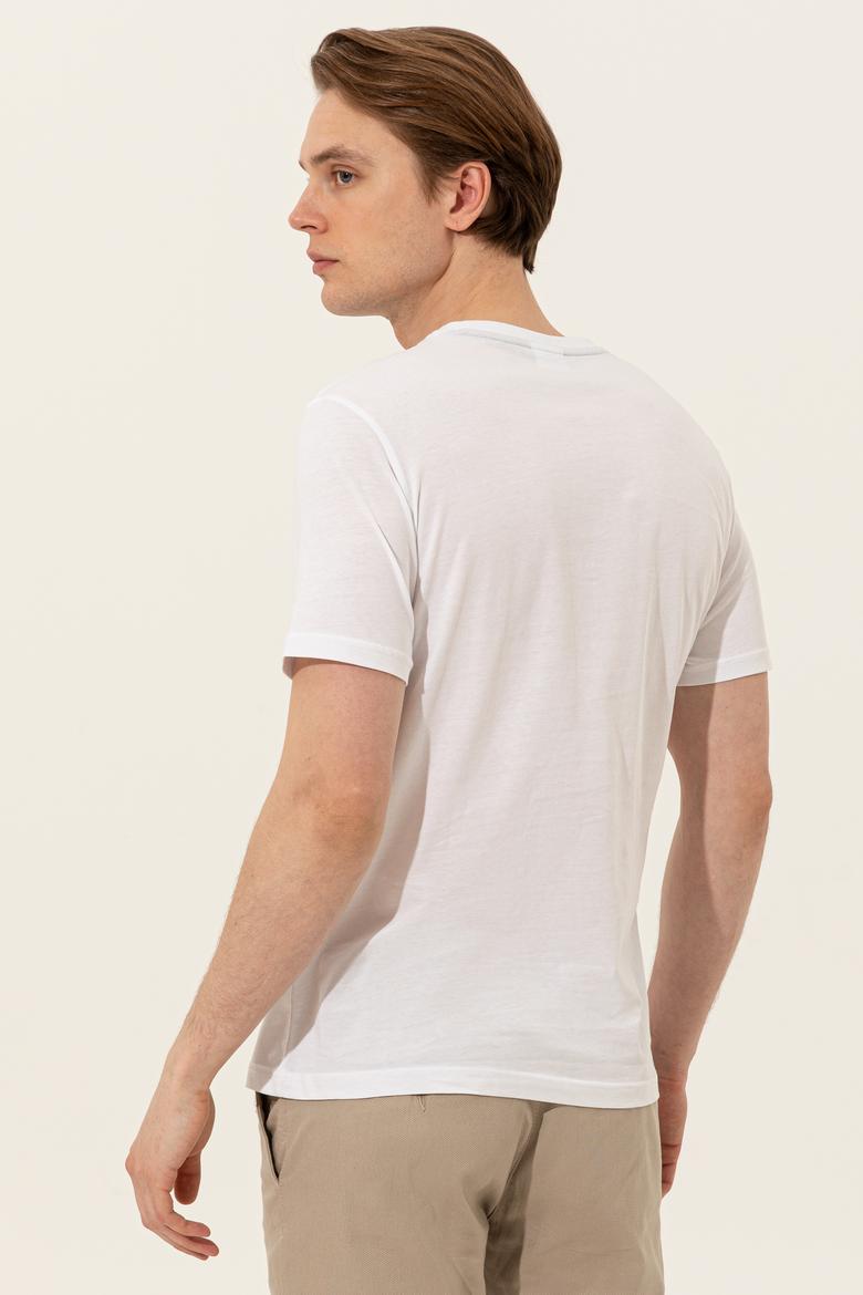 Erkek Beyaz Bisiklet Yaka Tişört - 50249980009