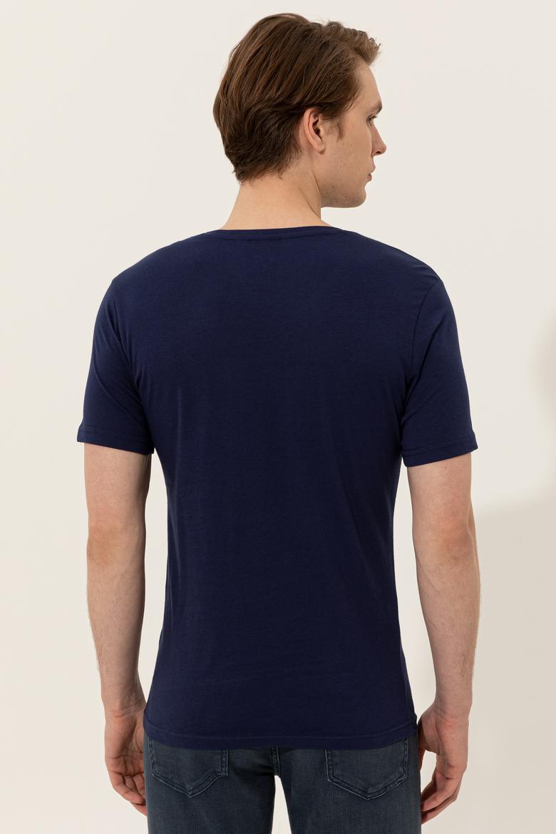 Erkek Lacivert V Yaka Basic Tişört - 50248506016