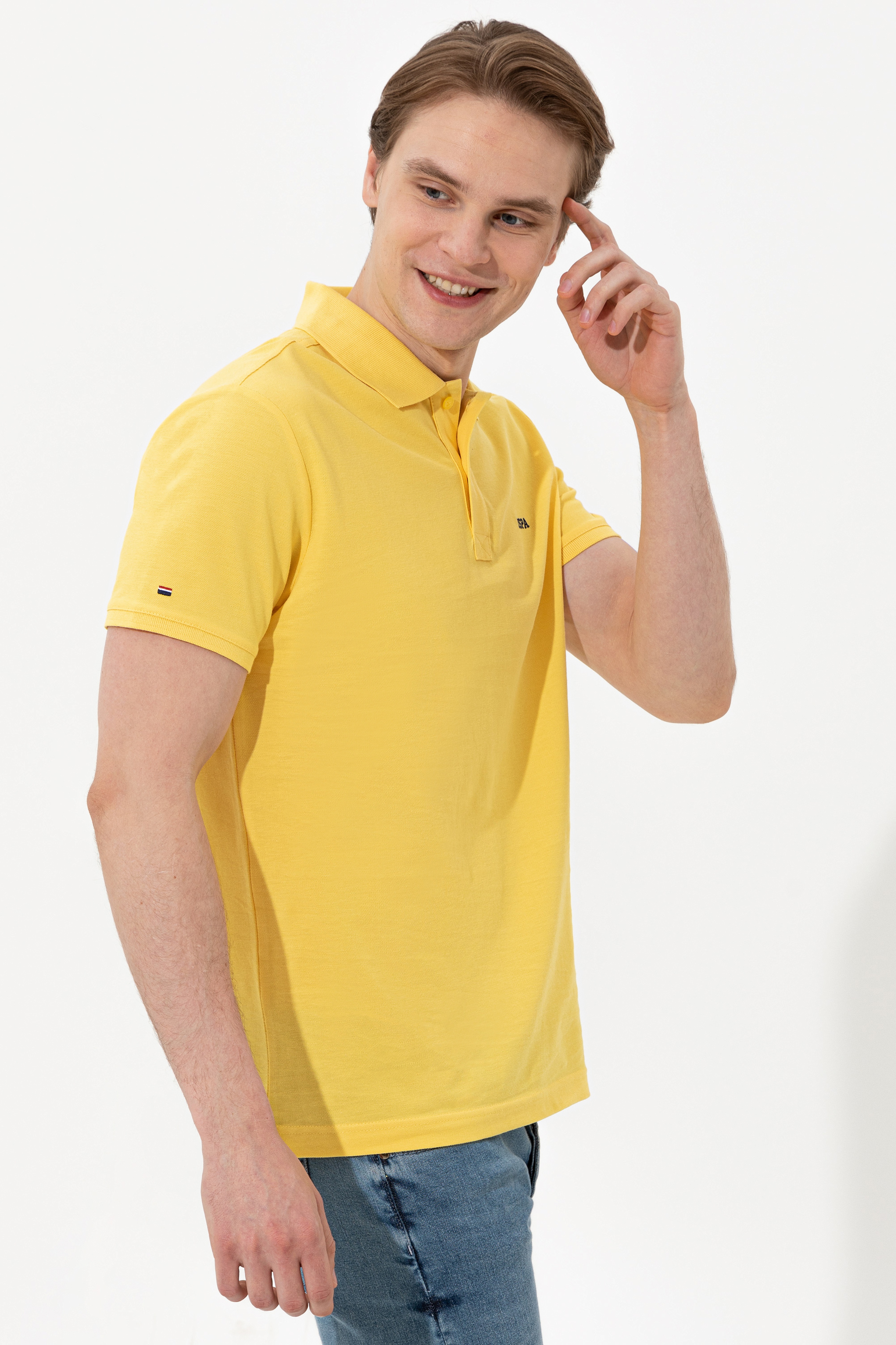 Erkek Açık Sarı T-Shirt Basic - Image 3