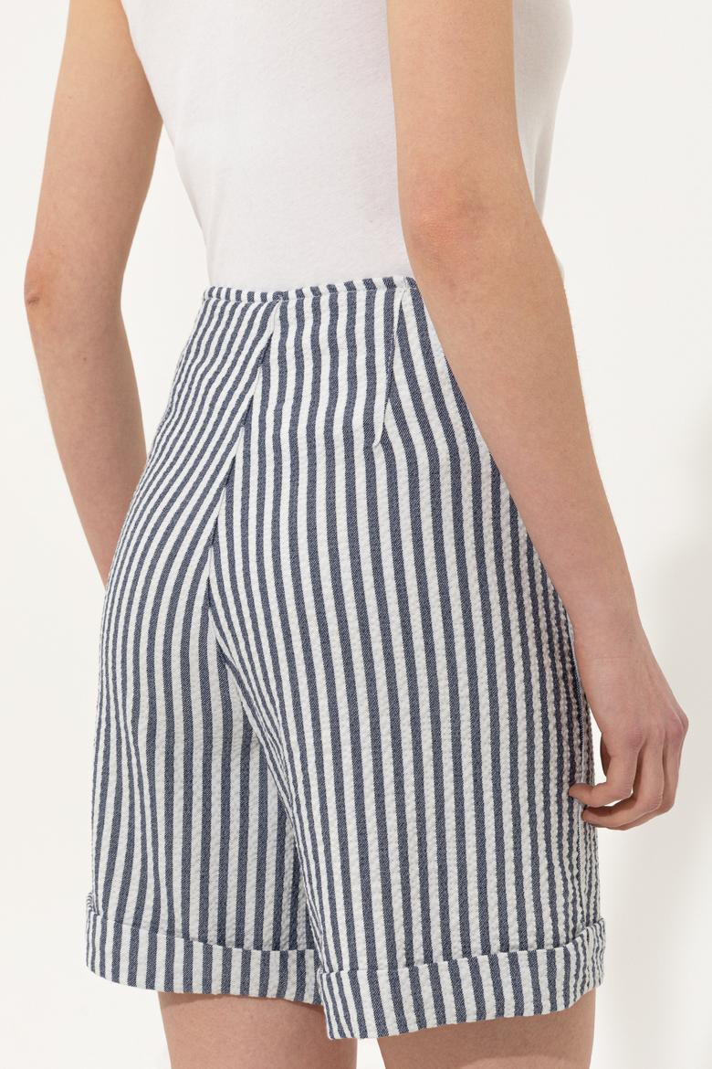 Kadın Lacivert Dokuma Şort - 50246070001