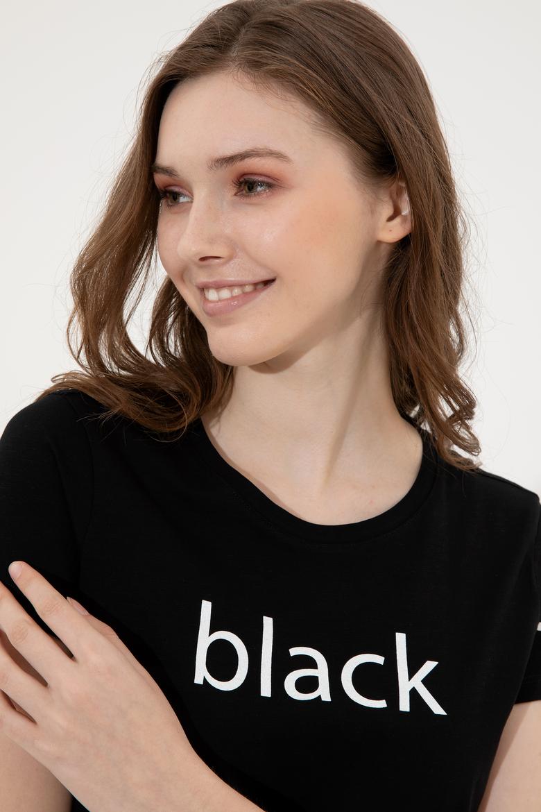 Kadın Siyah Bisiklet Yaka Tişört - 50248142037