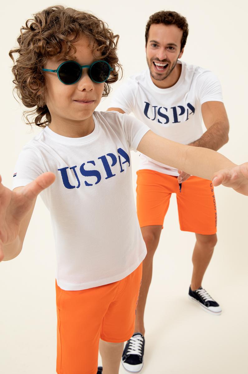 Çocuk Beyaz Bisiklet Yaka Tişört