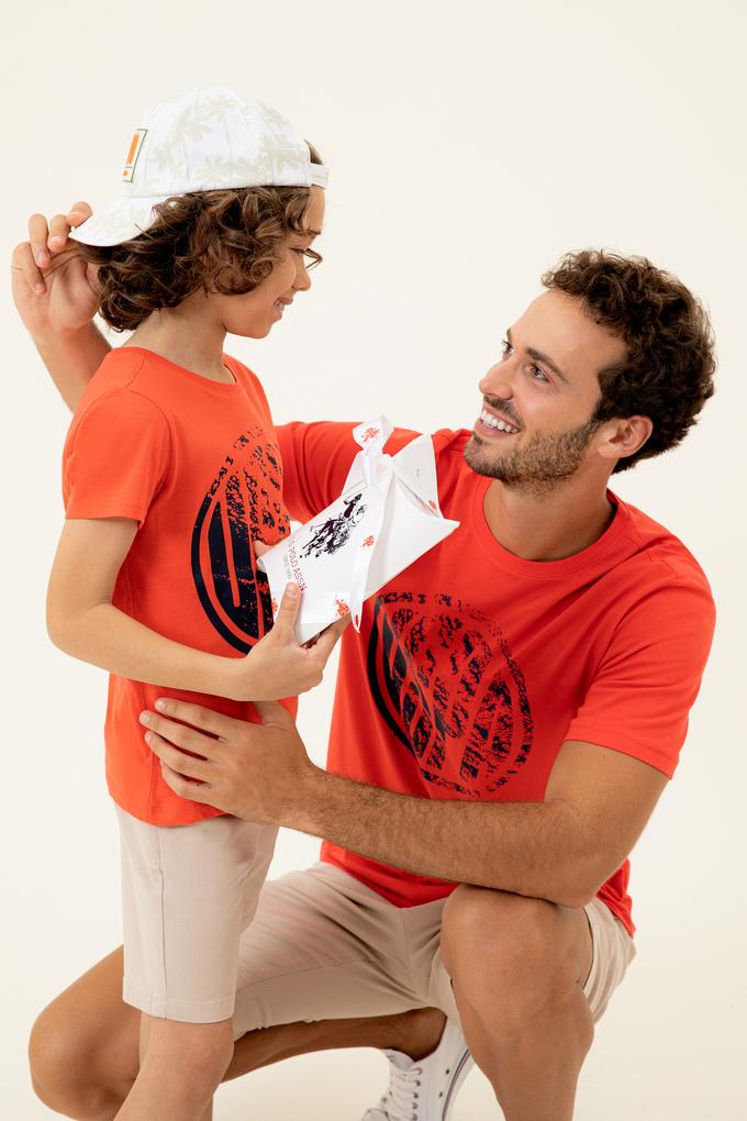 Çocuk Kırmızı Bisiklet Yaka Tişört