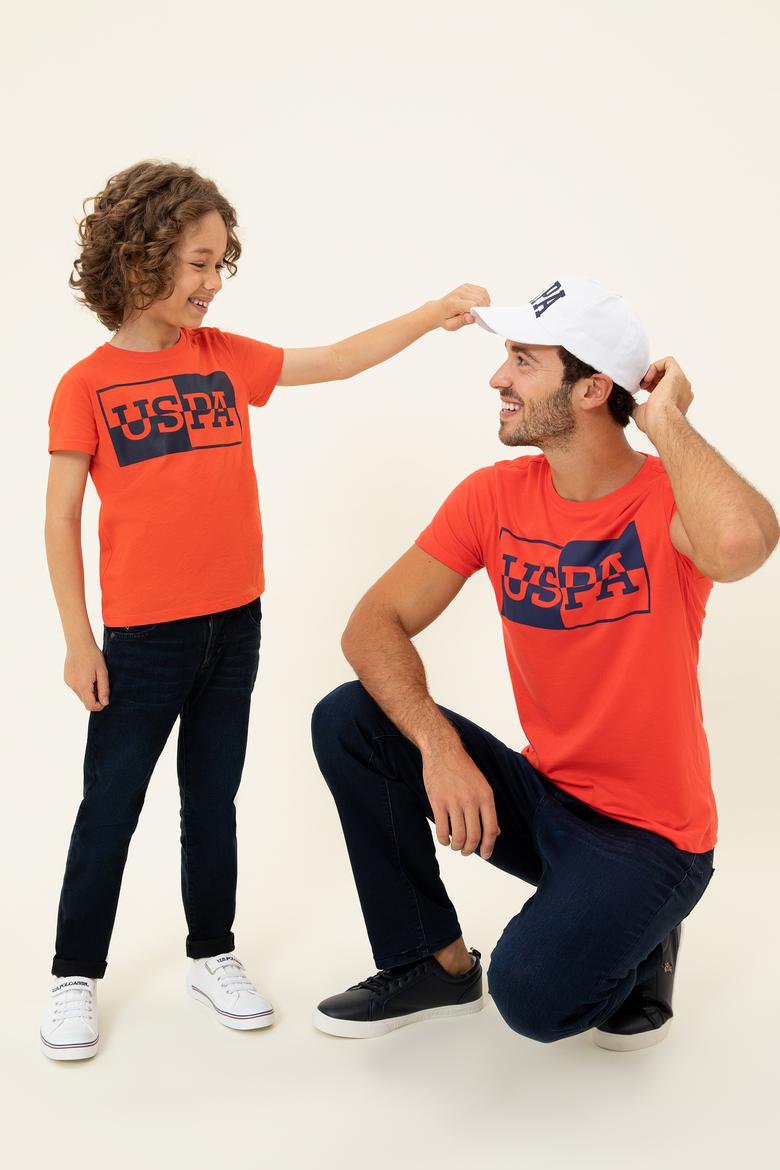 Erkek Kırmızı Bisiklet Yaka Tişört