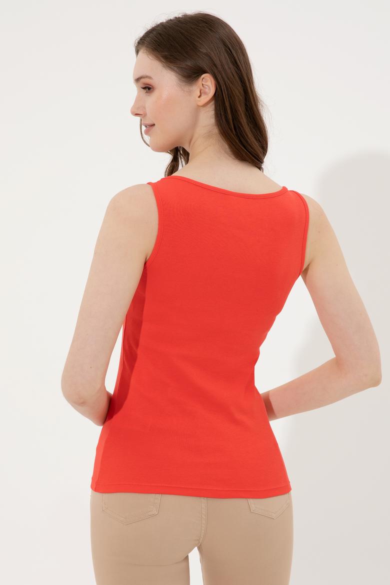 Kadın Kırmızı Bisiklet Yaka Kolsuz Basic Tişört - 50246321096