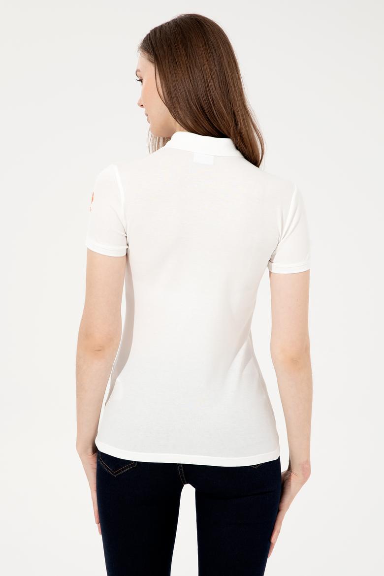 Kadın Beyaz Polo Yaka Tişört - 50252261005
