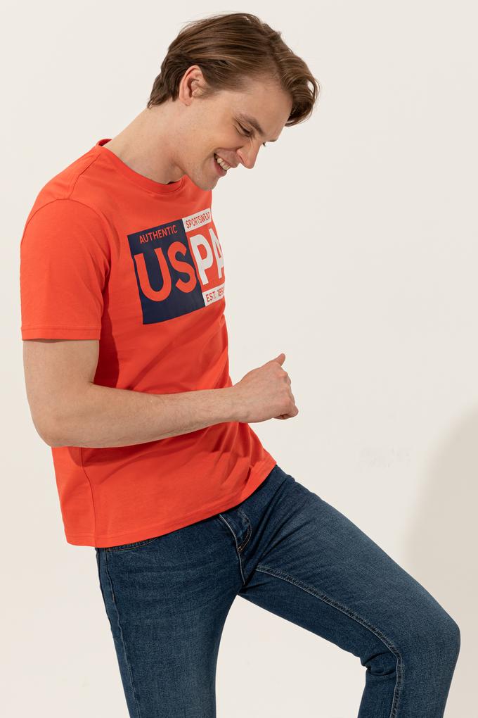 Erkek Kırmızı Bisiklet Yaka Tişört