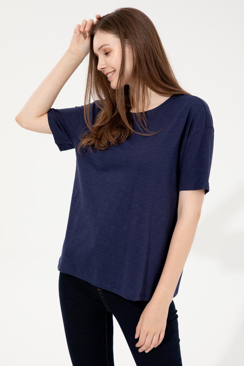 Kadın Lacivert Bisiklet Yaka Tişört - 50248059004