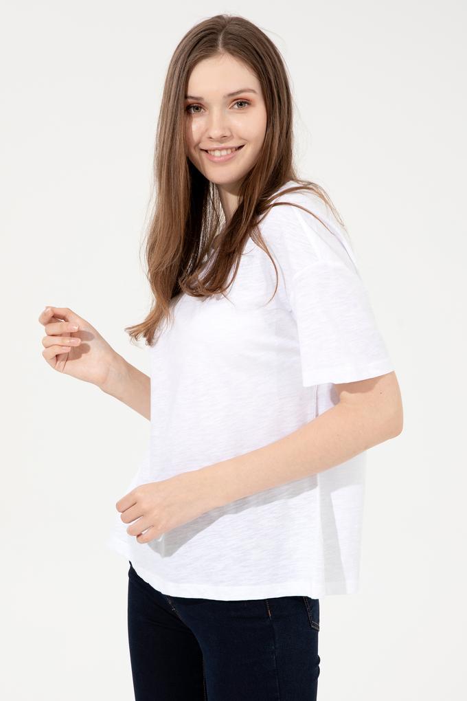 Kadın Beyaz Bisiklet Yaka Tişört