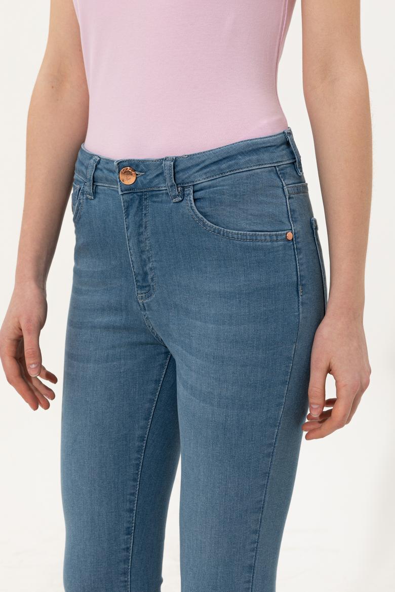 Kadın Açık Mavi Jean Pantolon - 50260250001