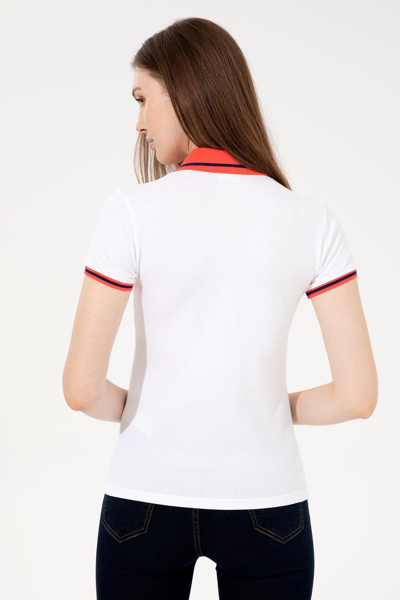 Kadın Beyaz Polo Yaka Tişört - 50248051004