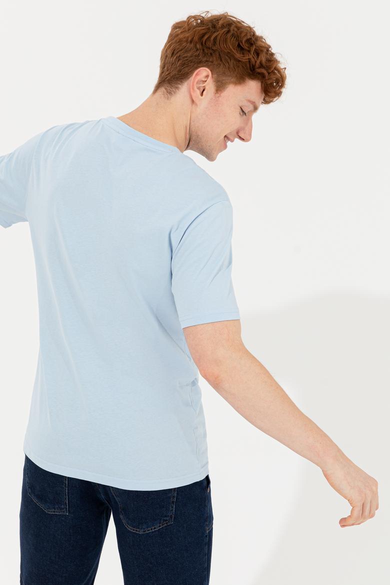 Erkek Açık Mavi Bisiklet Yaka T-Shirt - 50247329154