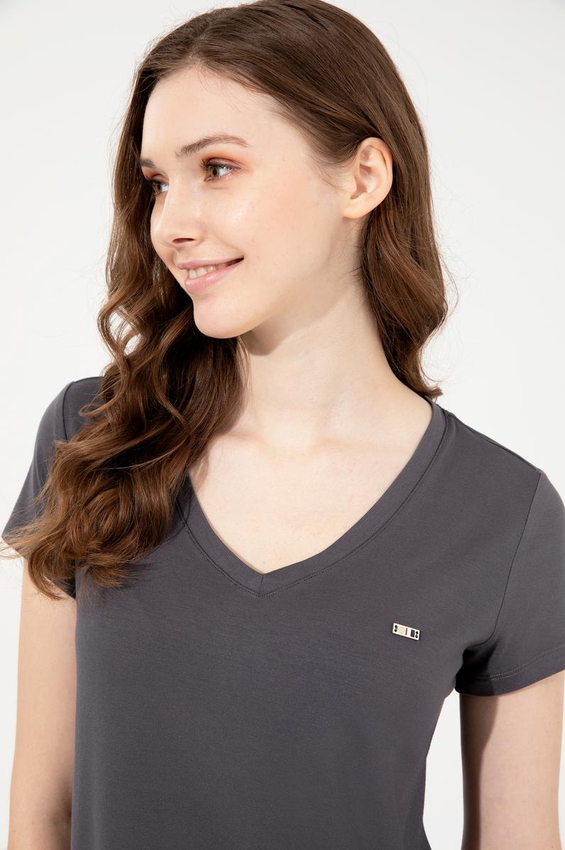 Kadın Antrasit Basic V Yaka Tişört