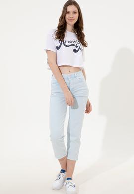 Kadın Beyaz Bisiklet Yaka Crop Tişört - 50248957012