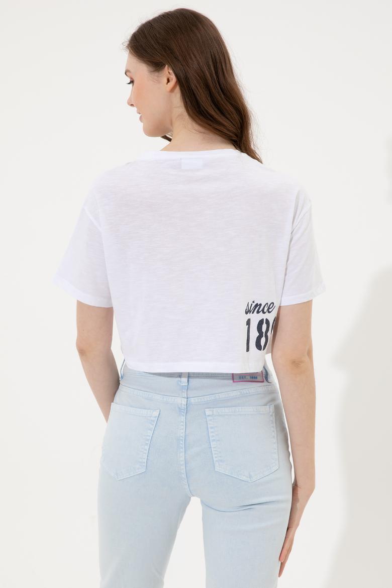Kadın Beyaz Bisiklet Yaka Crop Tişört - 50248957012