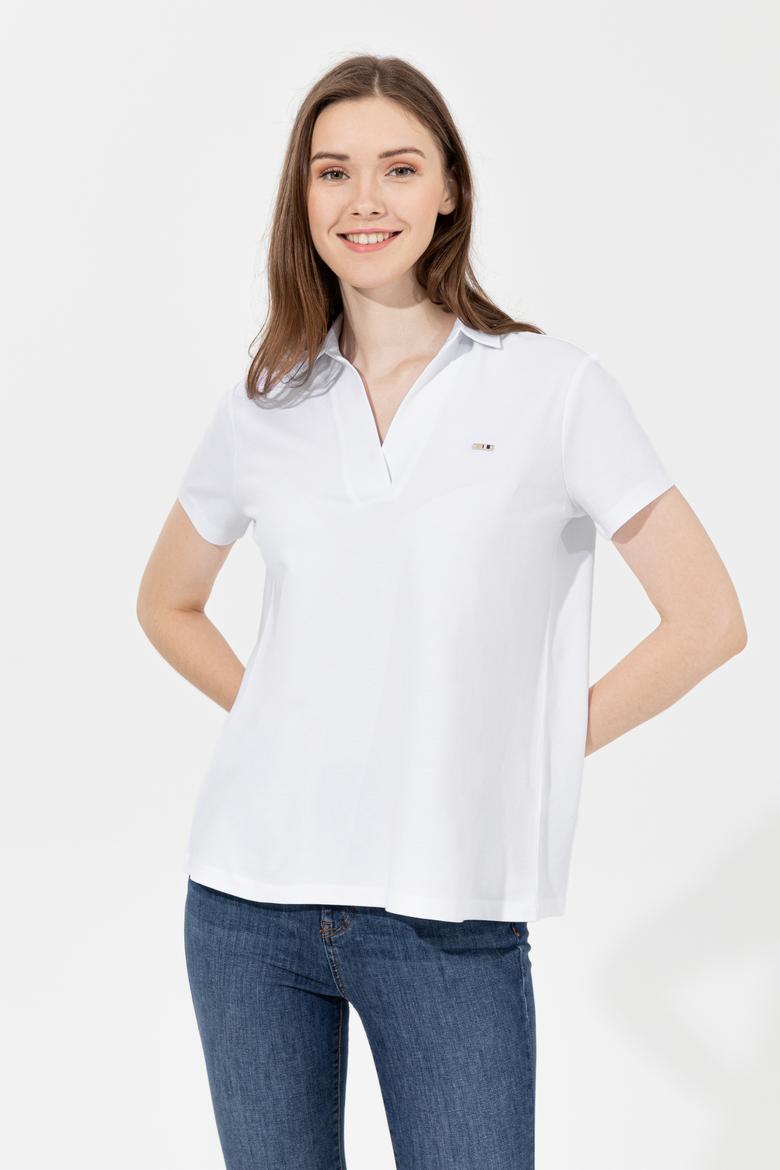 Kadın Beyaz Basic Tişört