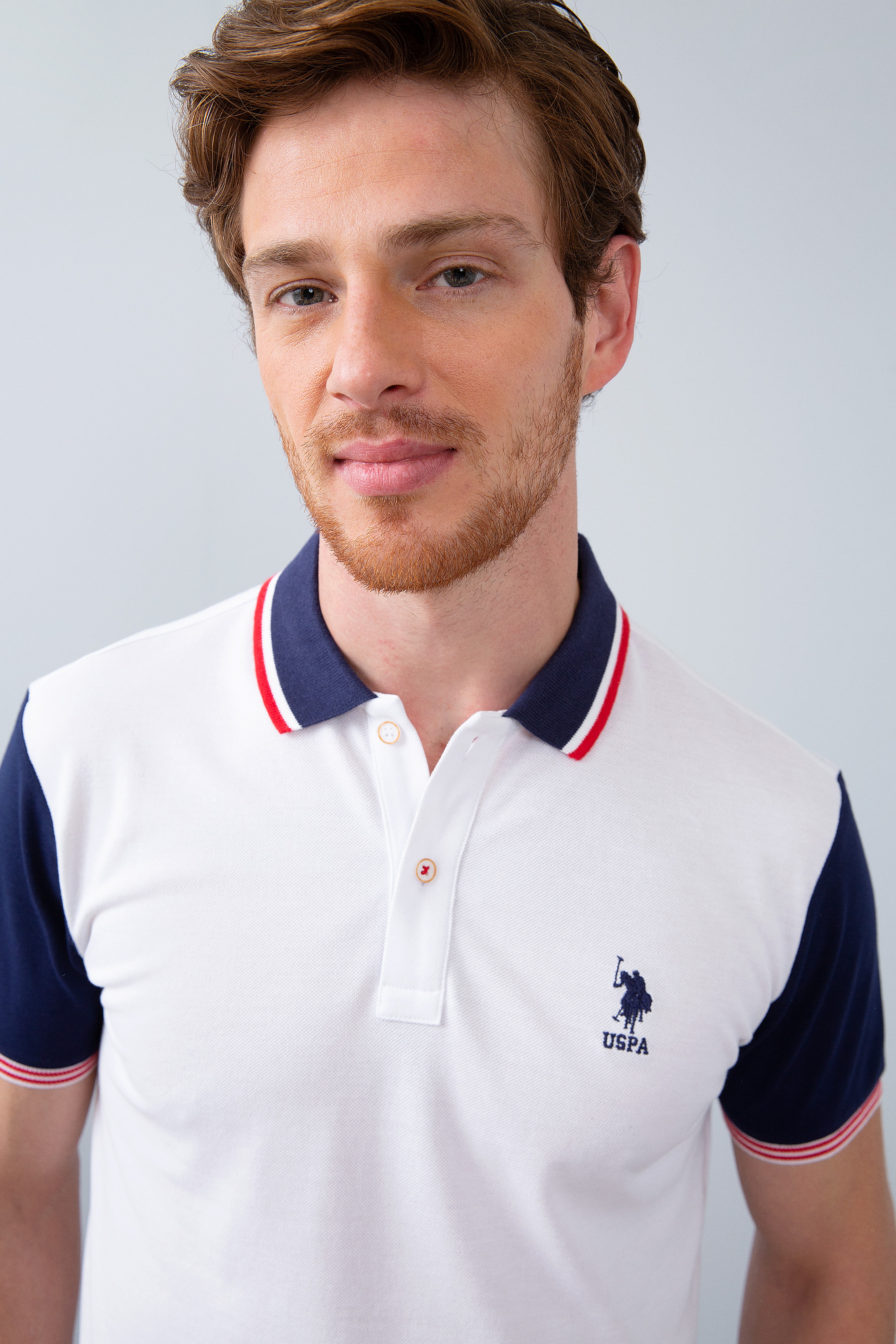 Erkek Beyaz Polo Yaka T-Shirt - Image 2