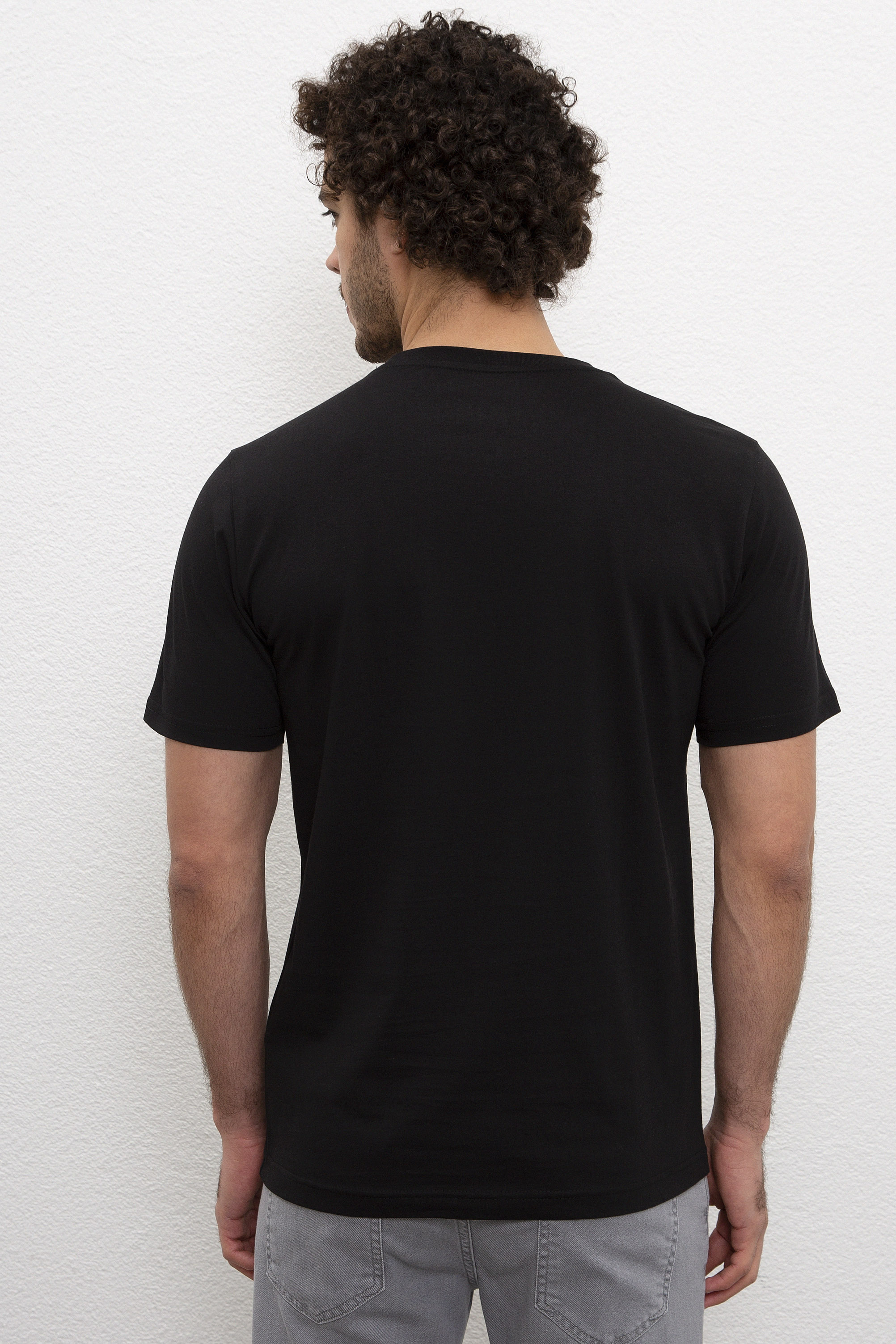 Erkek Siyah Bisiklet Yaka T-Shirt - Image 3