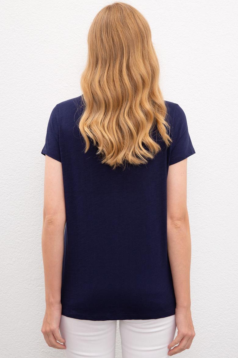 Kadın Lacivert Bisiklet Yaka T-Shirt - 50225745005