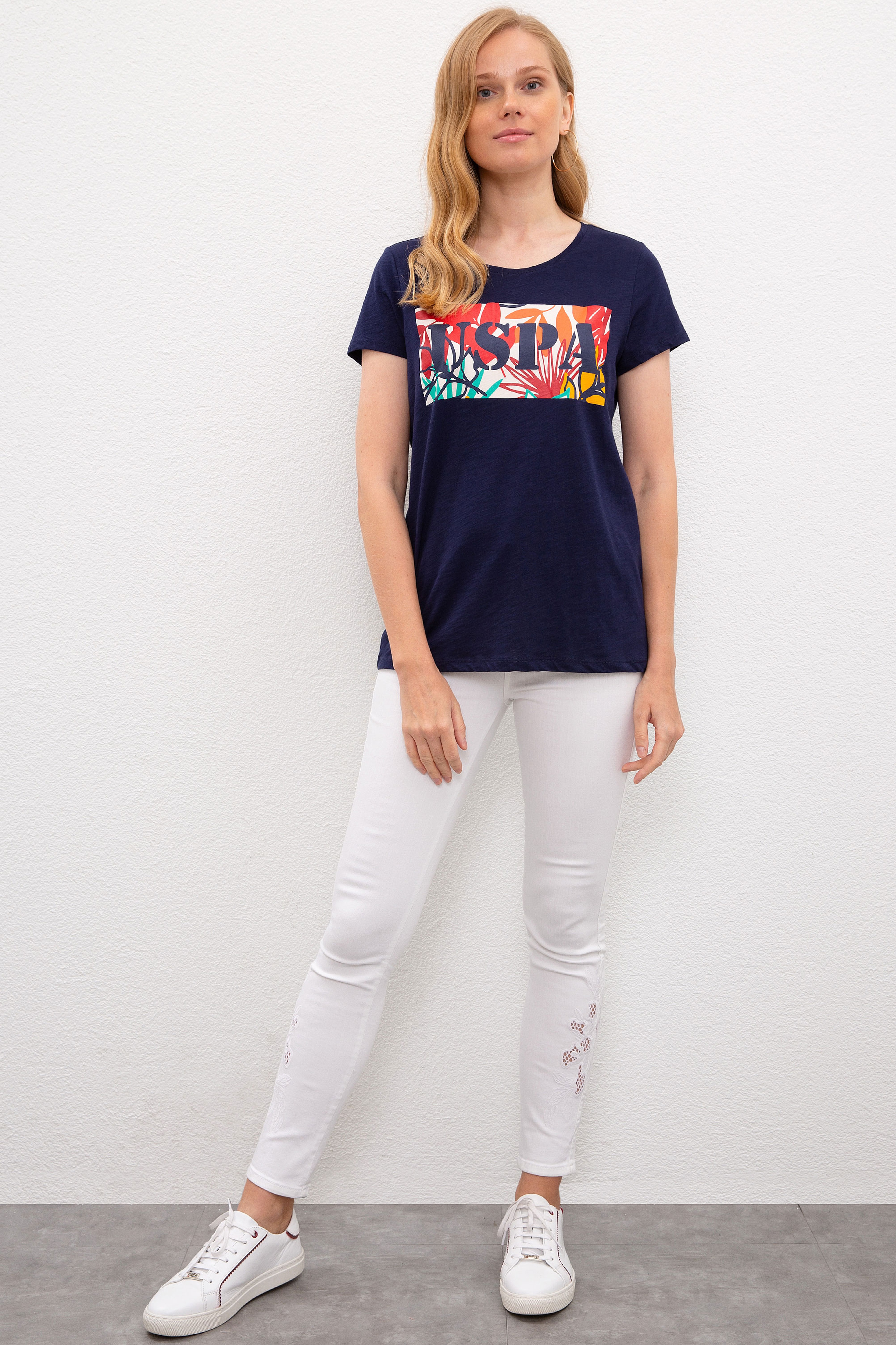 Kadın Lacivert Bisiklet Yaka T-Shirt - Image 4