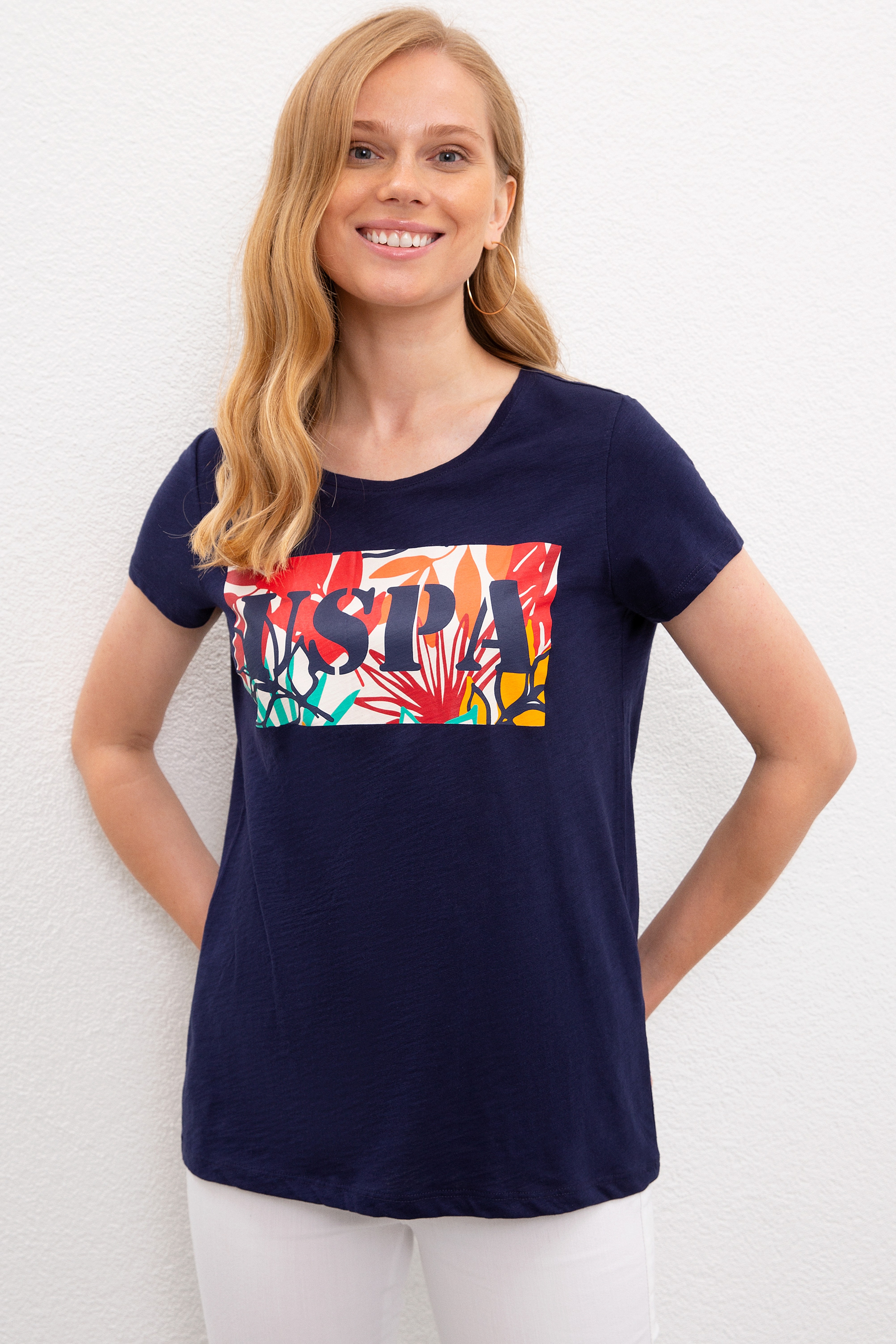 Kadın Lacivert Bisiklet Yaka T-Shirt - Image 1