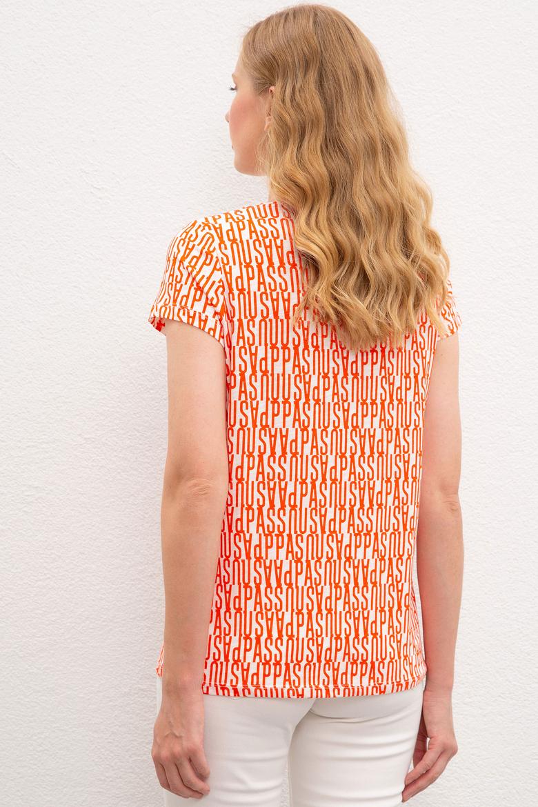 Kadın Kırmızı Bisiklet Yaka T-Shirt - 50219867019