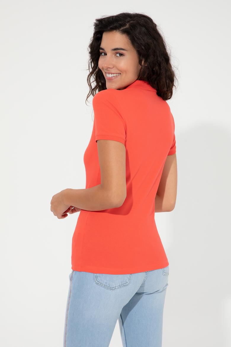 Kadın Kırmızı Polo Yaka Tişört - 50246285053
