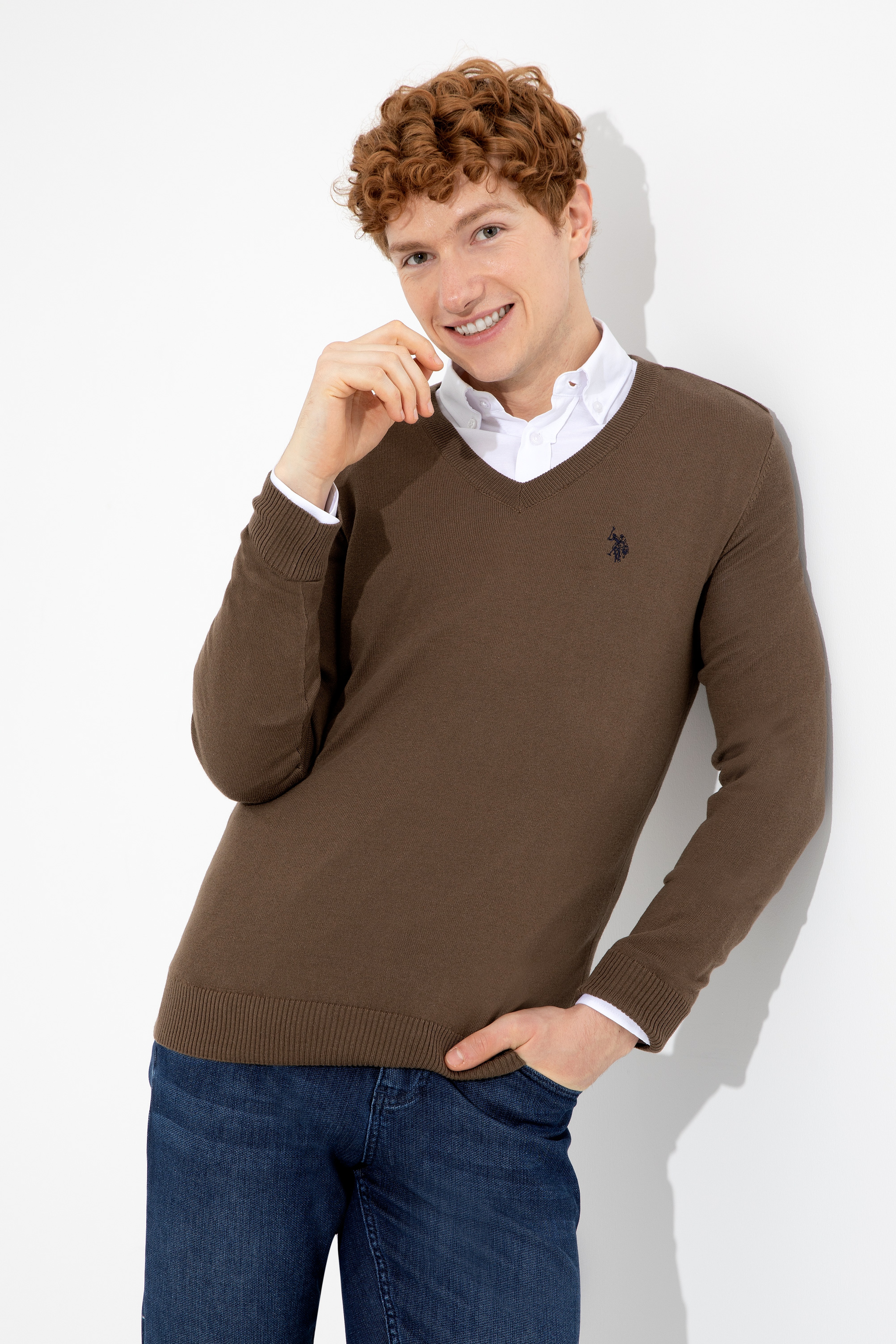 Erkek Coconut V Yaka Basic Triko Kazak - Image 3