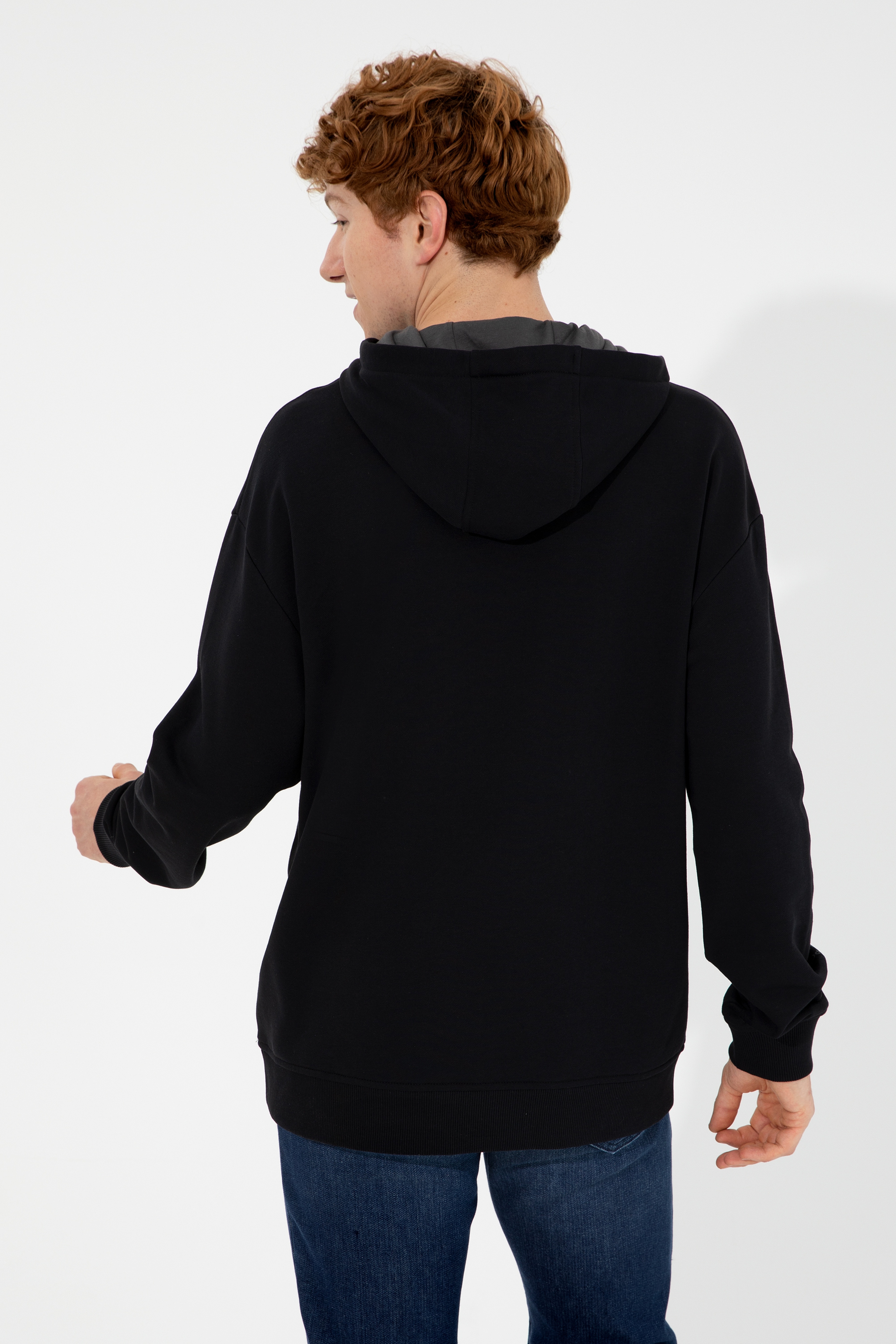 Erkek Siyah Kapüşonlu Sweatshirt